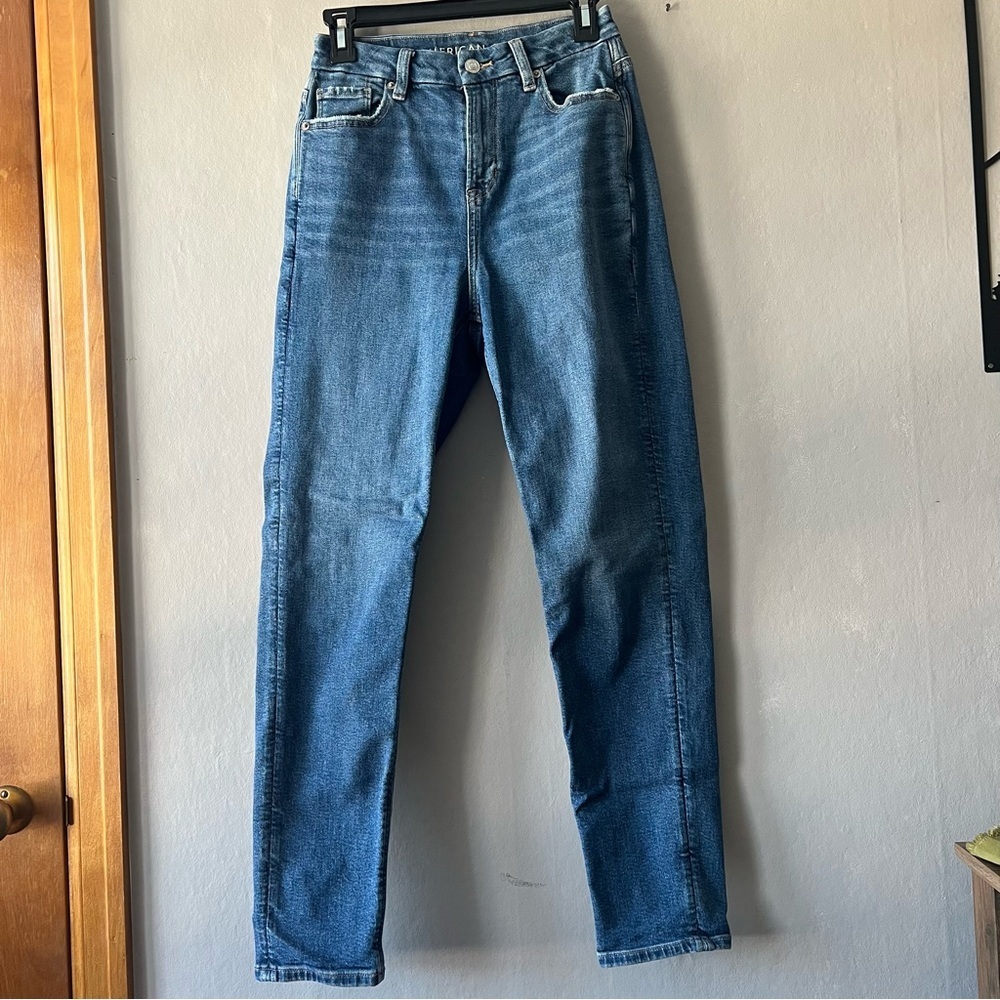 American Eagle Curvy Mom Jeans Size 0